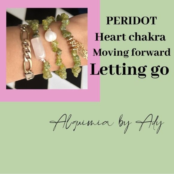 Peridot silver cluster statement necklace August birthstone - Picture 3 of 6